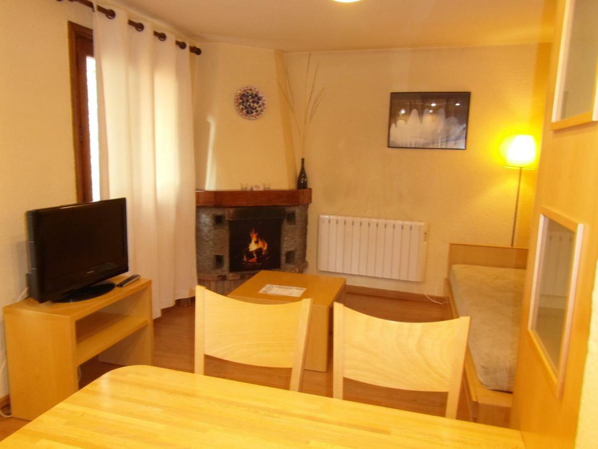 B06 - Mayor 22, 1º - Villmor Apartment Benasque Luaran gambar